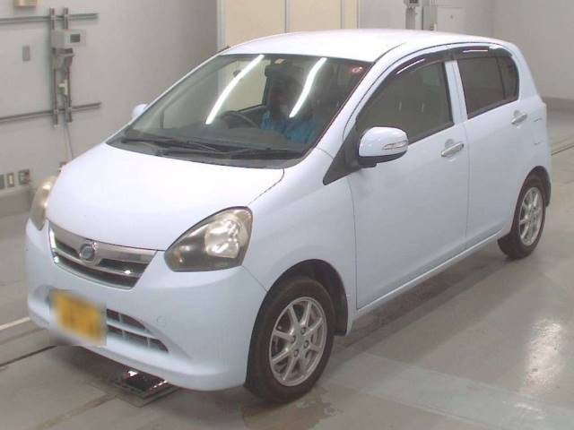 36 DAIHATSU MIRA E S LA300S 2012 г. (CAA Tokyo)